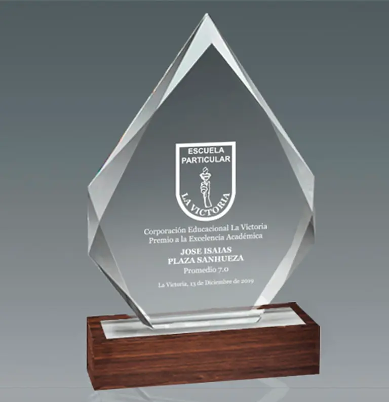 Galvano Cristal con Base de Madera